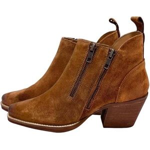 Very Volatile Bandit Suede Booties in Tan Suede